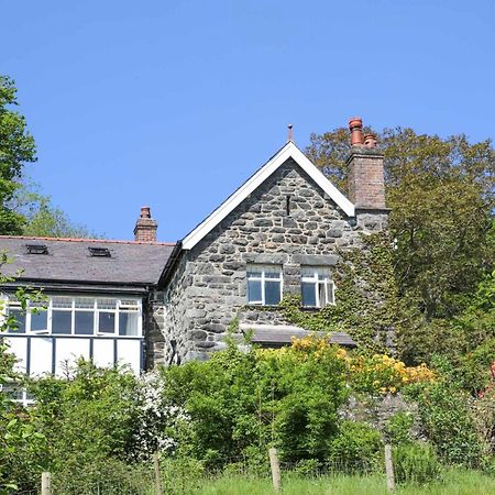 Ty'N Y Cae Villa Llanbedr-y-cennin Екстериор снимка