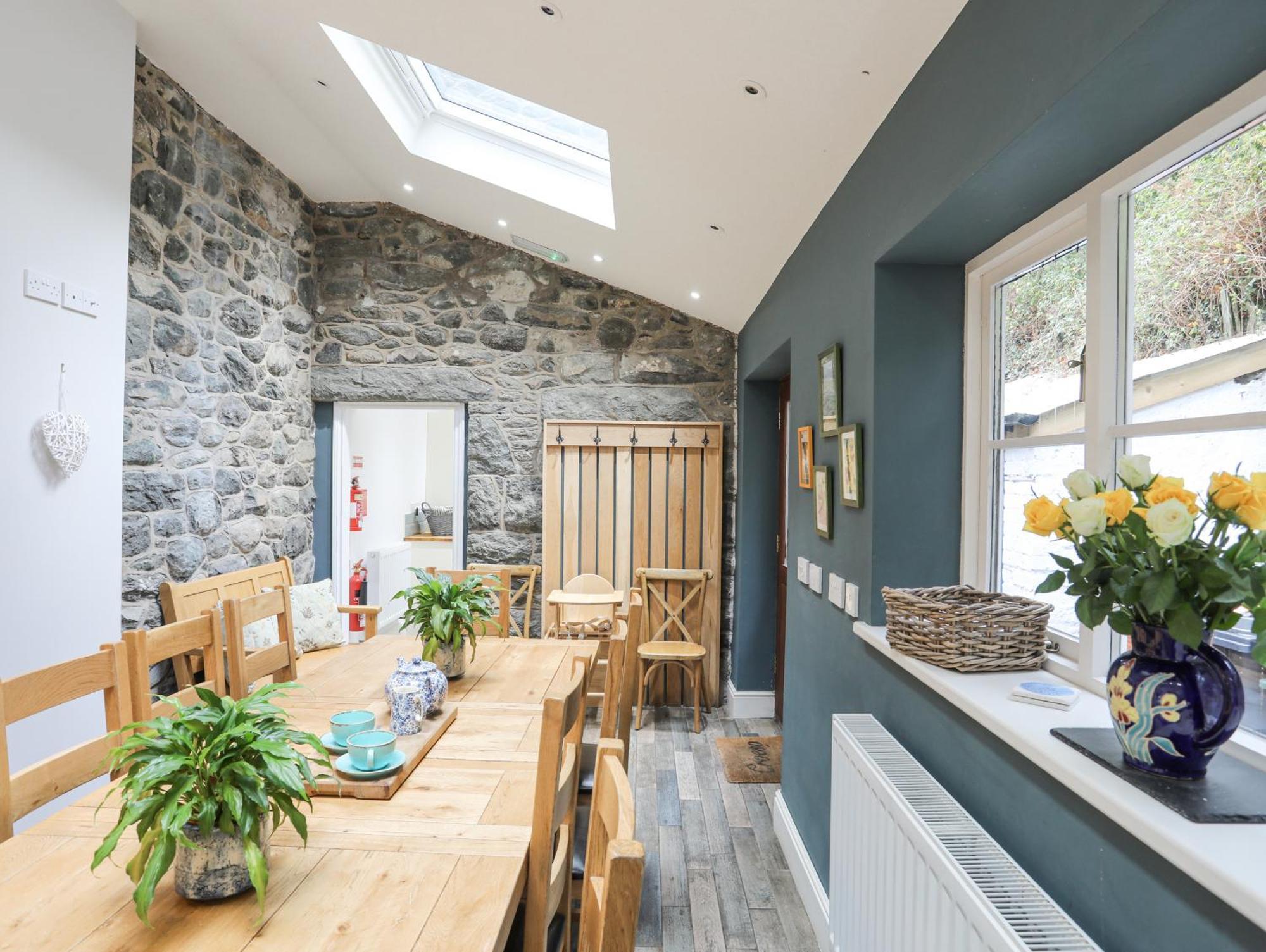 Ty'N Y Cae Villa Llanbedr-y-cennin Екстериор снимка